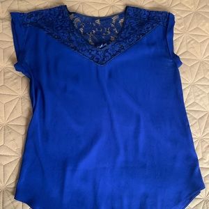 🧿 Express Blouse Lot Size Large 🧿